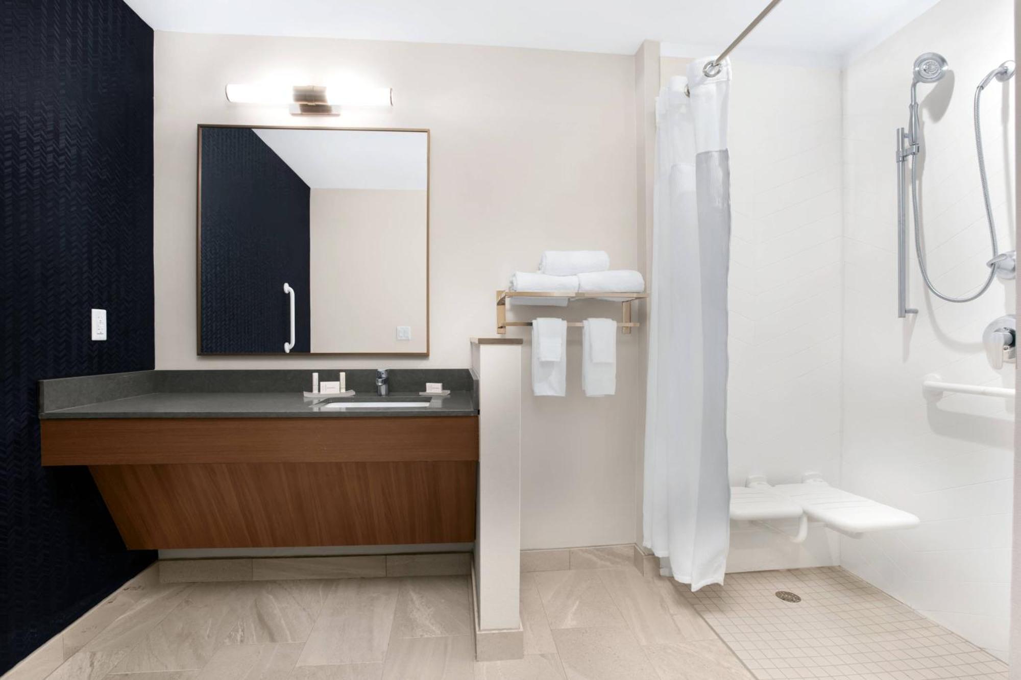 Fairfield Inn & Suites By Marriott Daytona Beach Speedway/Airport Buitenkant foto