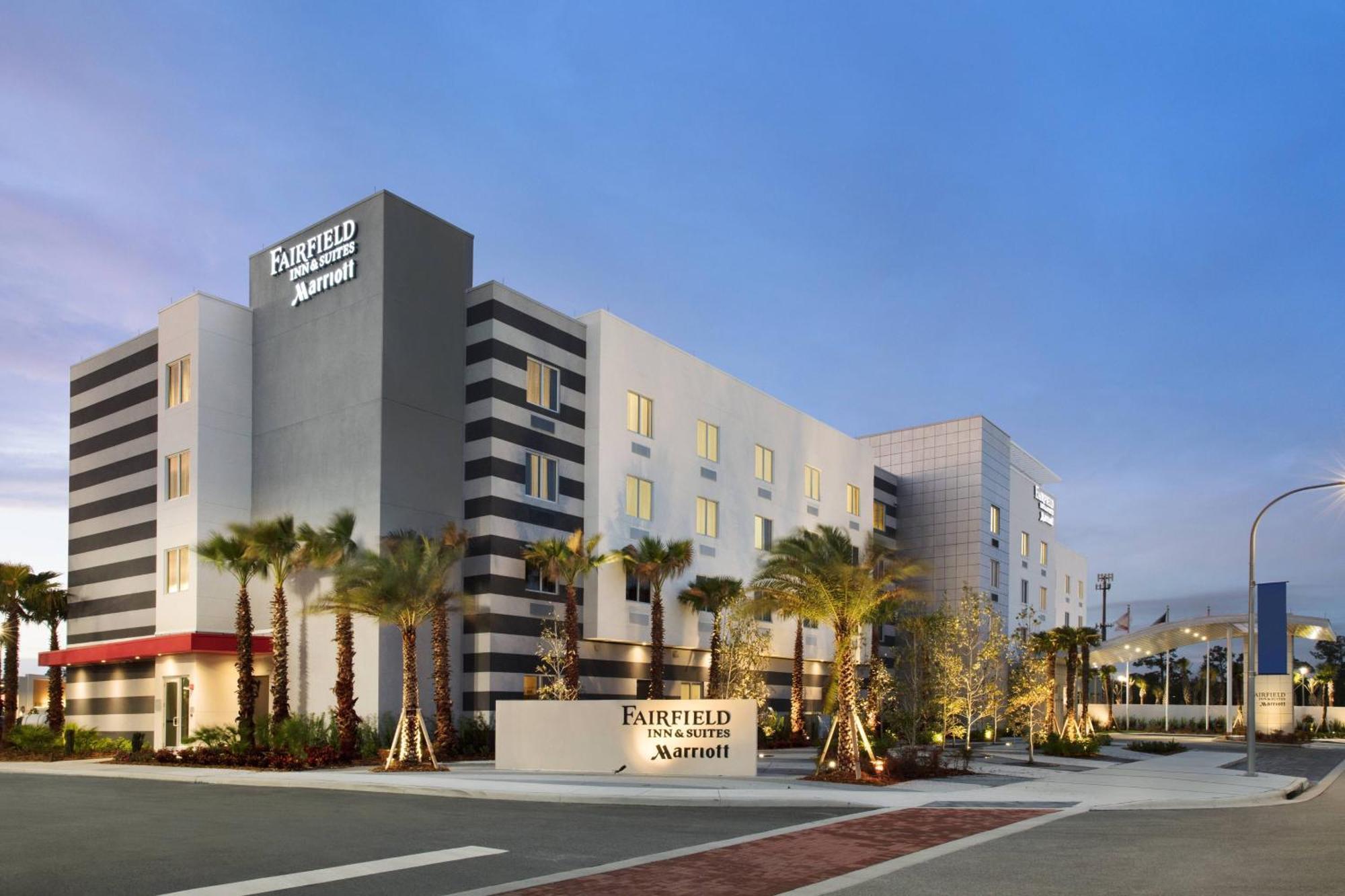 Fairfield Inn & Suites By Marriott Daytona Beach Speedway/Airport Buitenkant foto
