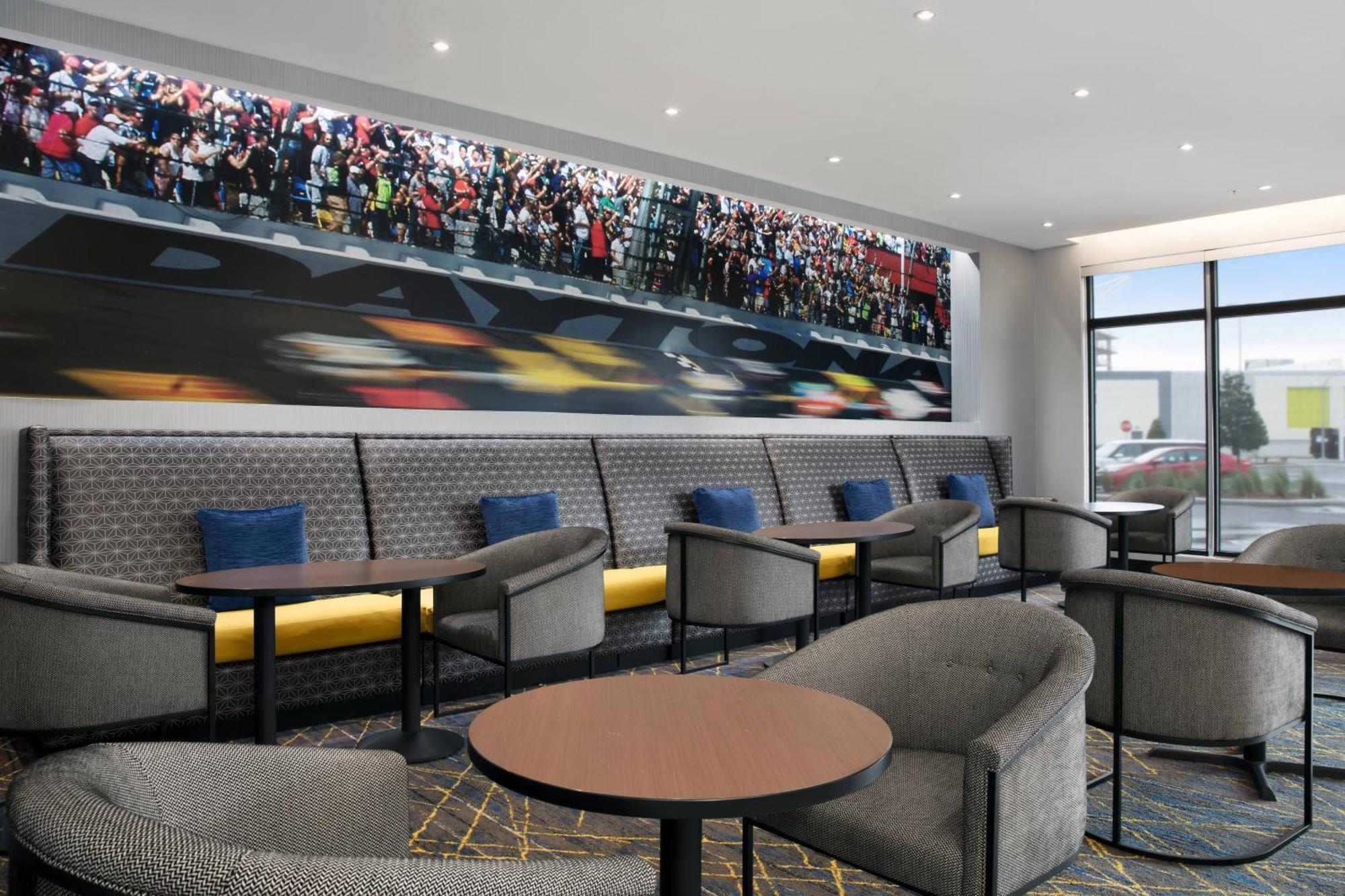Fairfield Inn & Suites By Marriott Daytona Beach Speedway/Airport Buitenkant foto